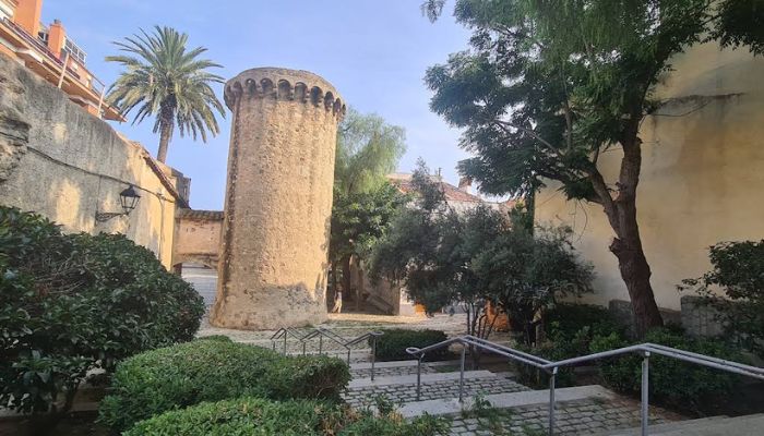 Taxi24hVilassarDeMar_small_TorreDeCanNadal